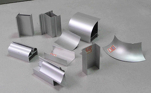 YXB56-185-565閉口樓承板